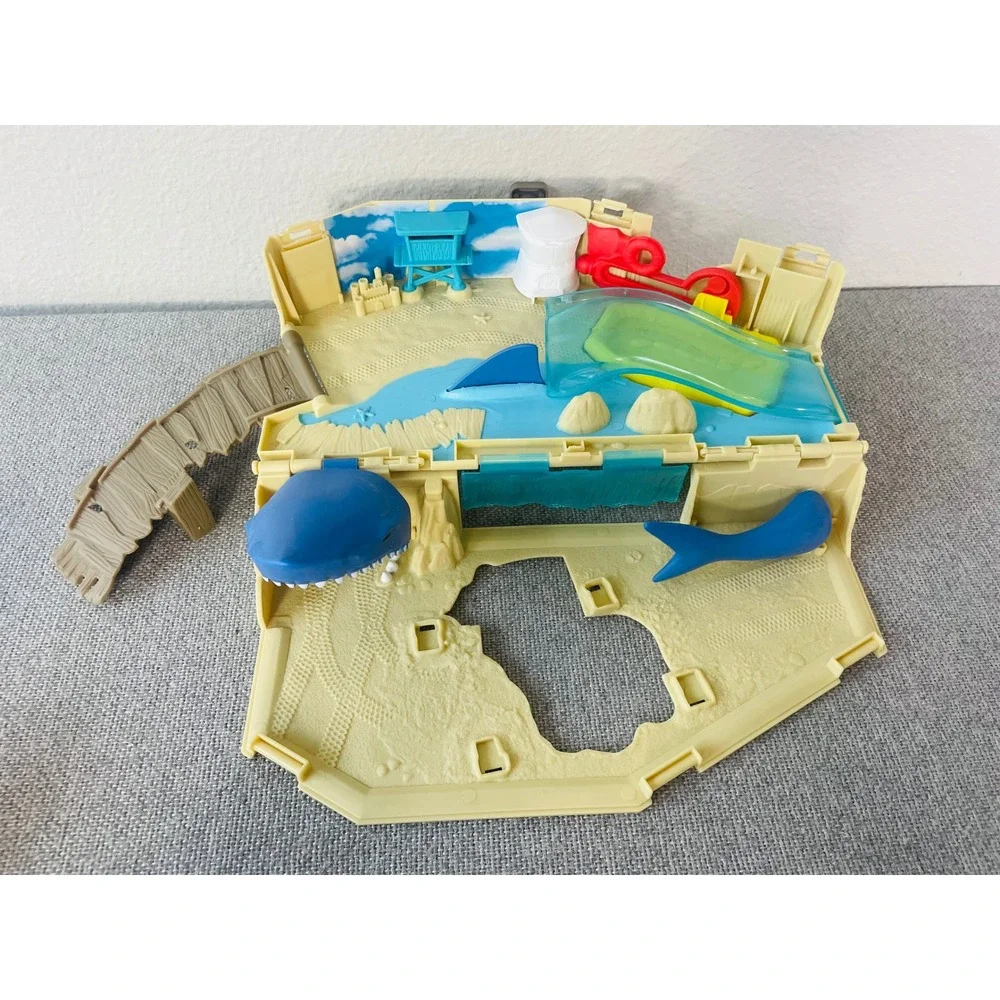 Matchbox MBX Shark Adventure Portable Playset Mattel Car Track Toy